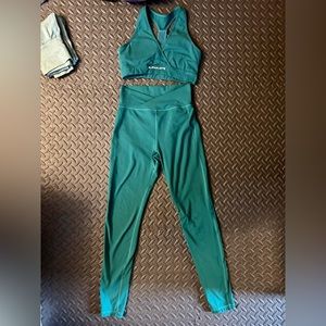 Alphalete Workout Set - Older style